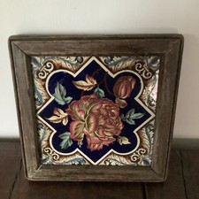 Antique Floral Tile High Gloss