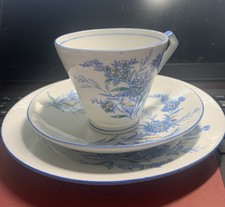 BONE CHINA TEA SET/TRIO