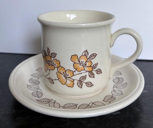 Vintage bilton yellow - vintage,