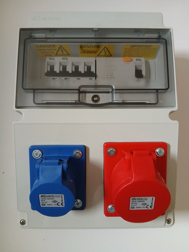 Wall mounted distribution