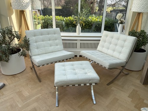 Barcelona chairs and - chairs,