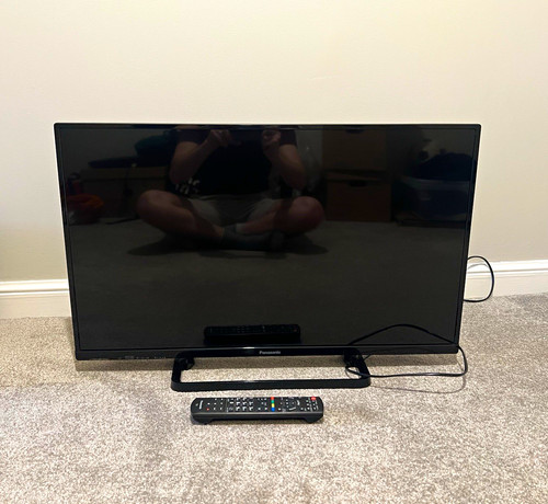 Panasonic 32as500b 32in lcd - tx-32as500b,