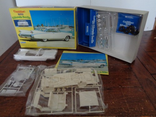 Gunze sangyo cadillac - 1/32,