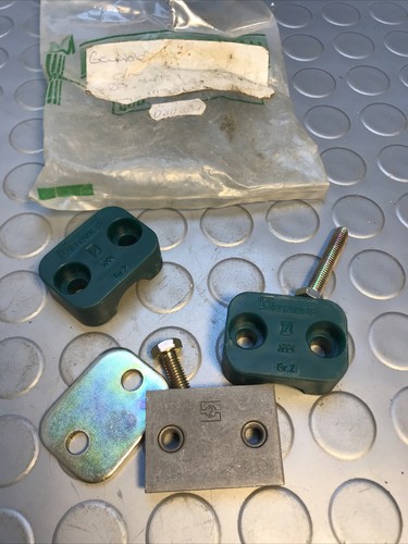 Merlo 030380 pipe clamp - 030380,
