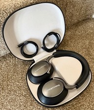 Bowers & Wilkins PX8 Wireless