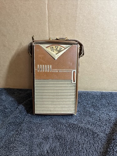 Philco transistor radio model - philco,