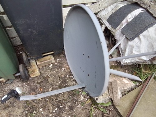 Metronic satellite receiver