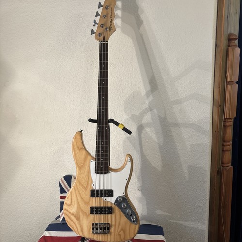 String electric guitar fret - electric,