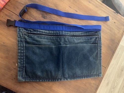 Market traders denim money - market,