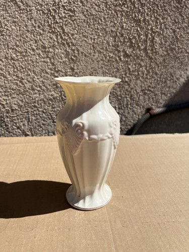 Vintage belleek irish - belleek,
