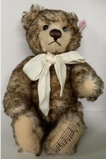 Musical Steiff The English