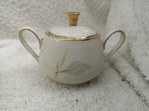Elka twin handled lidded sugar