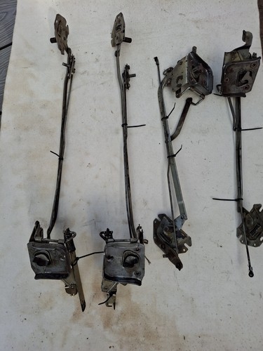 Daimler 250 door - 250, locking