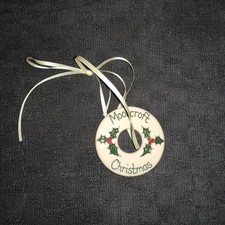 Moorcroft Pottery Tree Decoration Holly 🎄