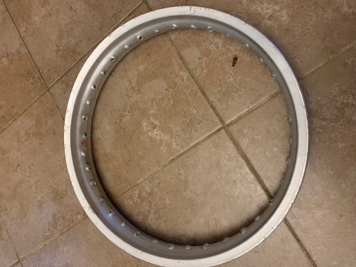 Yamaha 400 rear did rim - rear,