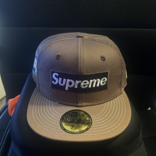 Supreme gradient box - gradient,
