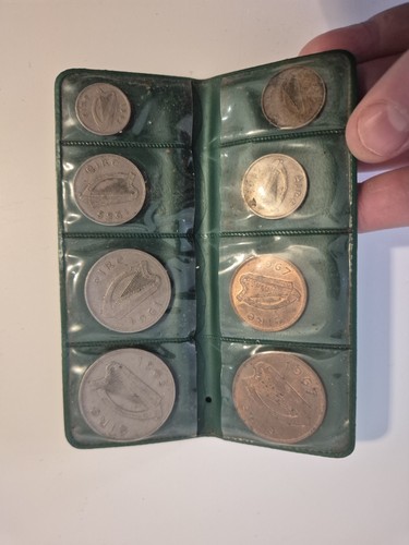Vintage coin irish - 8-coin,