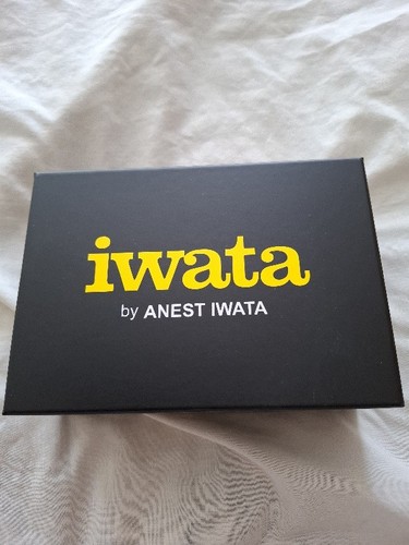 Iwata revolution tr2 - iwata, airbrush