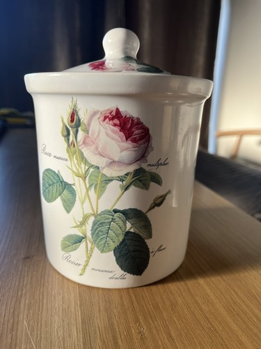 Roy kirkham redoute rose - roy, bone