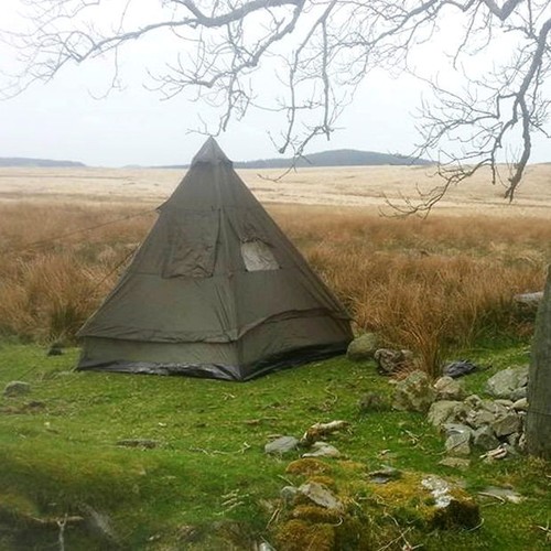 Four man tipi pyramid tent - four,
