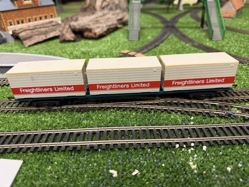 Hornby gauge freightliners - hornby, oo