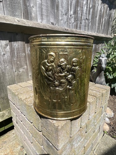 Vintage embossed brass planter - brass,