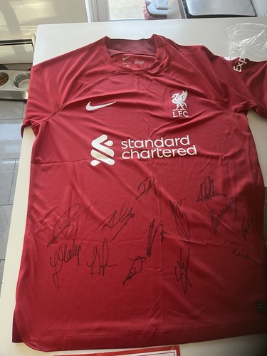 Liverpool signed coa - 22/23,