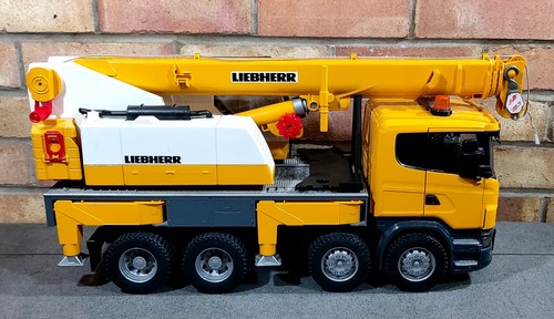 Bruder toys scania - scania, liebherr