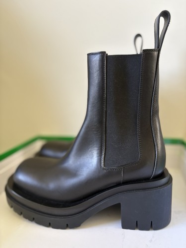 Bottega veneta black leather - bottega,