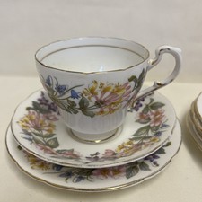 Vintage 1960s PARAGON Bone