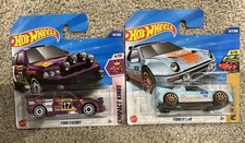  Hot Wheels x2 Ford Escort and