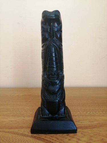 Vintage tribal totem - totem, pole