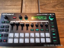 ROLAND MC-101 GROOVEBOX WITH