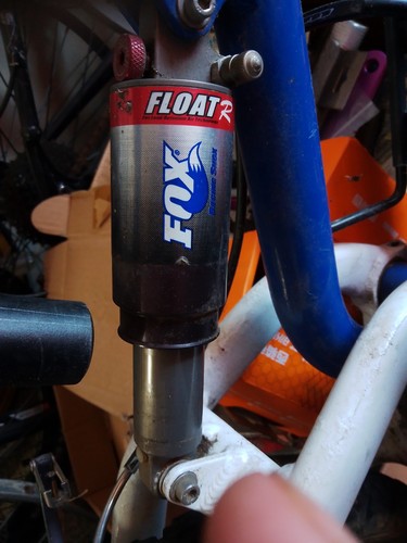 Retro fox float air - fox,