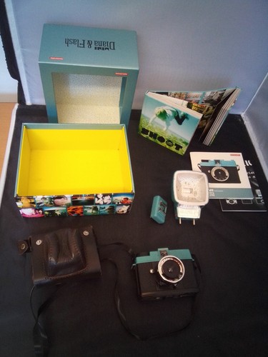 Mini diana lomography - diana, camera