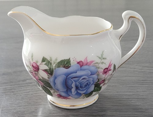 Royal vale vintage bone - vale, china