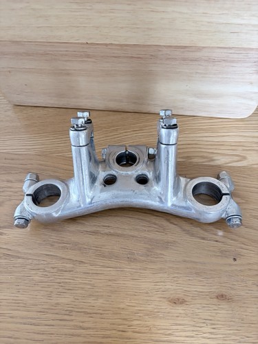 Yamaha 175 top yolk - yamaha,