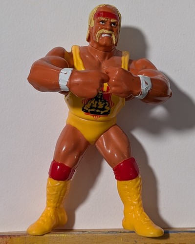 Hasbro hulk hogan wrestling - hasbro,