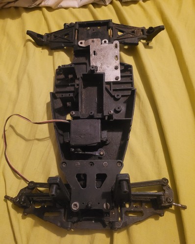 Rare kyosho car - rare, chassis