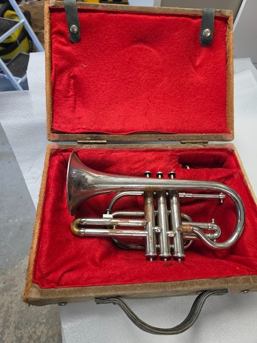 Old paris cornet - old,