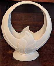 Beswick Ware (819) Cream/Ivory