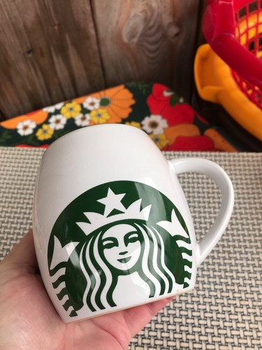 Starbucks 2016 iconic - 2016, siren