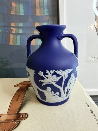 Vintage wedgwood vase - vintage,