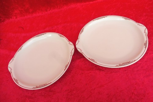 Beautiful old cake - 2, plates