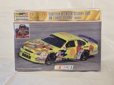 RARE Revell Nascar 9 Cartoon Network Scooy Doo  Taurus Car Model Kit 1/24