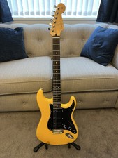 Fender Stratocaster FSR HSS