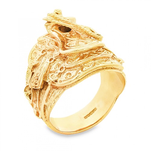 9ct yellow gold saddle - ring,