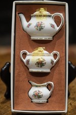 Coalport Ming Rose Miniature