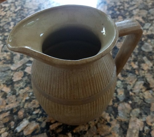 Vintage 1950 jug c hartrox - vintage,
