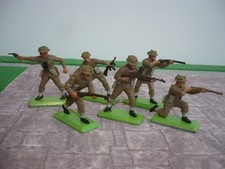 BRITAINS DEETAIL WW2 FULL SET